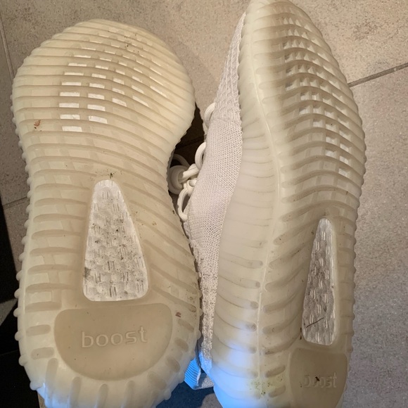 Yeezy Boosts 350 - LIKE NEW - Picture 5 of 5